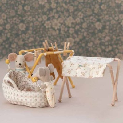 Maileg Nursery table rose, mouse