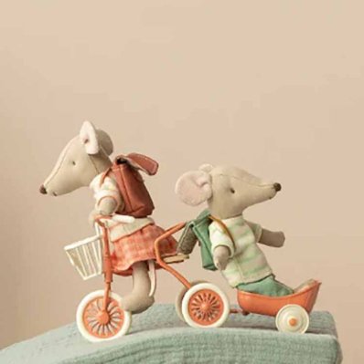 Maileg Tricycle mouse, Big brother with bag