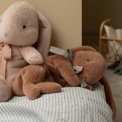 Sleeping bunny plush, Small - Brown