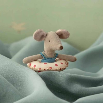 Maileg  Beach mouse with float, Little sister - Red dot
