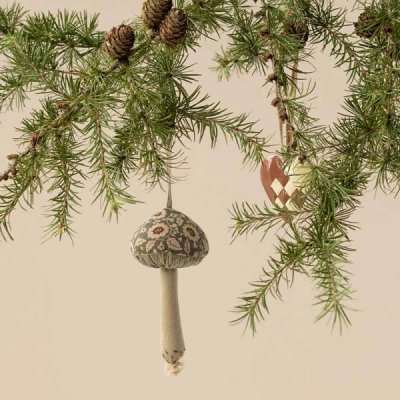 Maileg ornament mushroom, Winter flower - Green