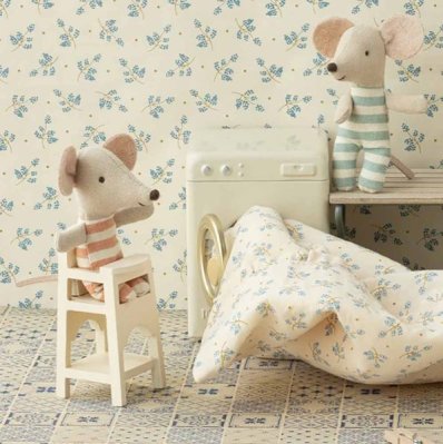 Maileg High chair for Baby Mouse off white