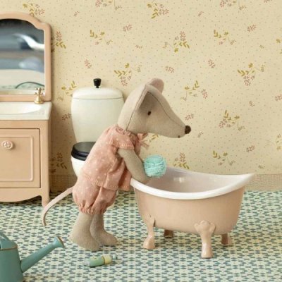 Maileg bathtub mouse Rose