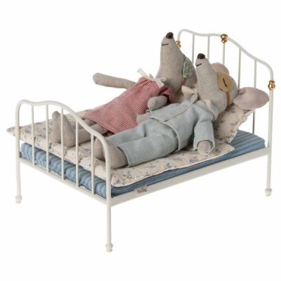 Maileg metal bed, off white mouse