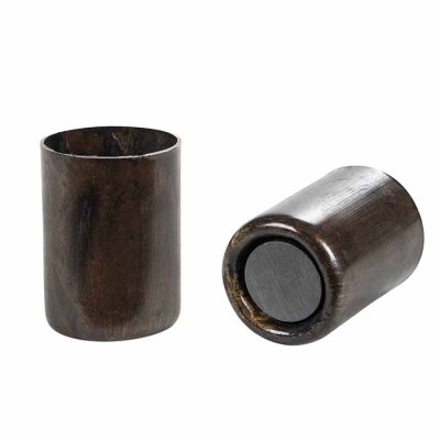 Candle holder with magnet brown