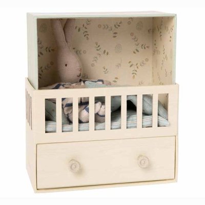 Maileg baby room with micro rabbit