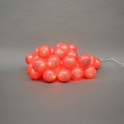 Cotton Ball light string red 20 balls