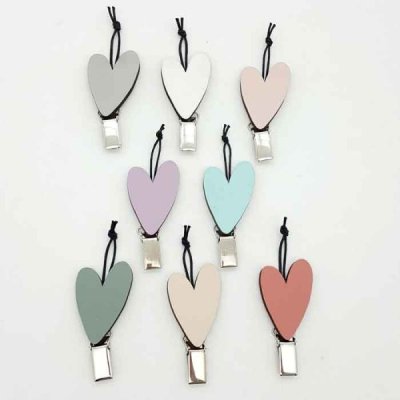 Towel hanger heart, different colours